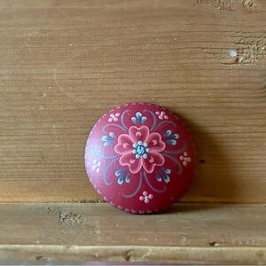 Floral Decorative Button